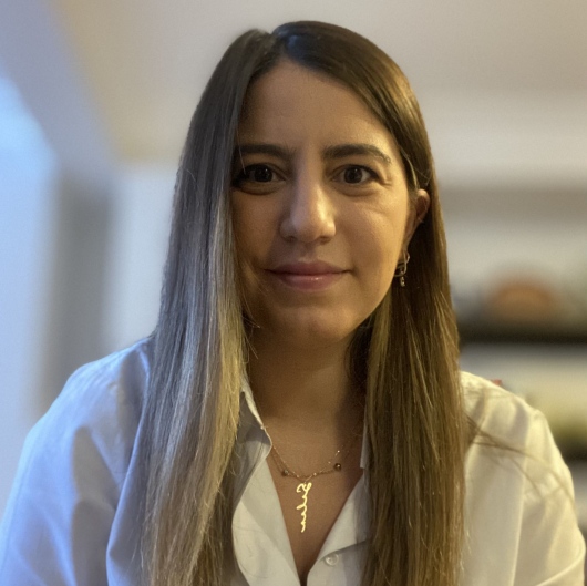 Dr. Selen Ak