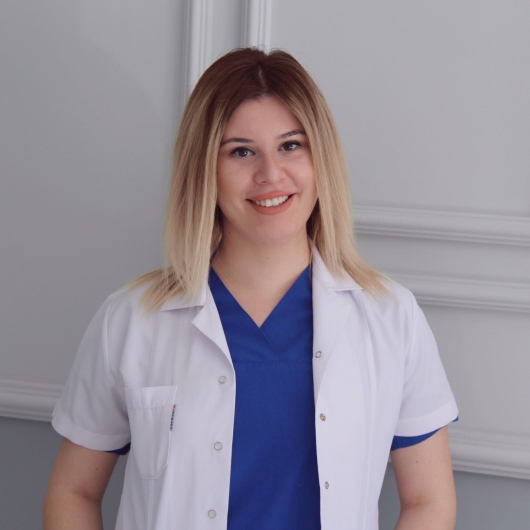 Dr. Özlem Öztürk