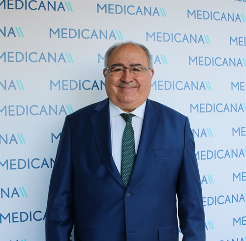 Prof. Dr İlhan Sezgin