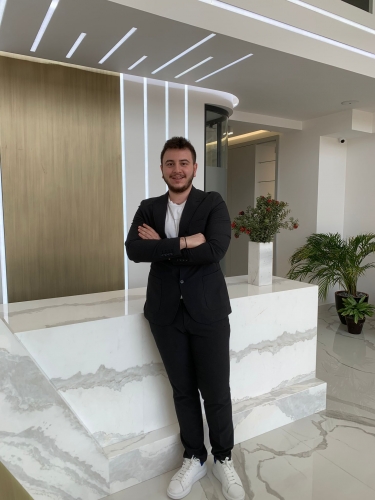 Dr. Burak Irkörücü
