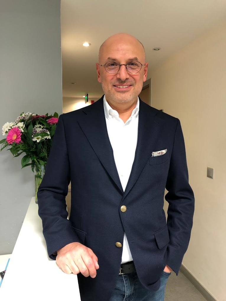 Op. Dr. Numan Nevzat Bayazt