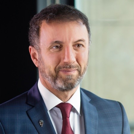 Prof. Dr. Mustafa Özat
