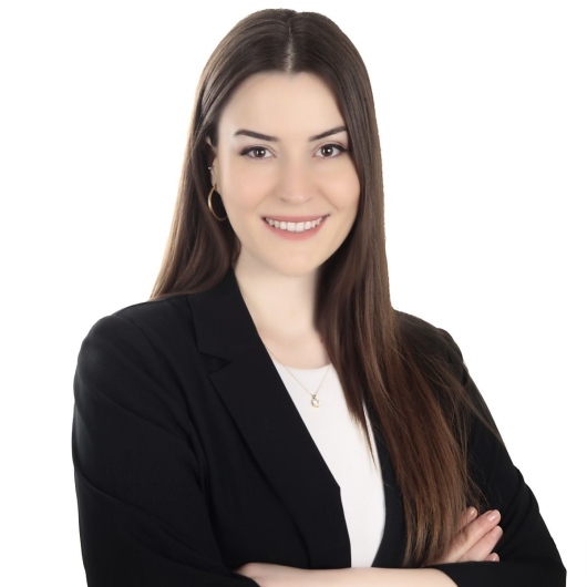 Dr. Ecem Aşık