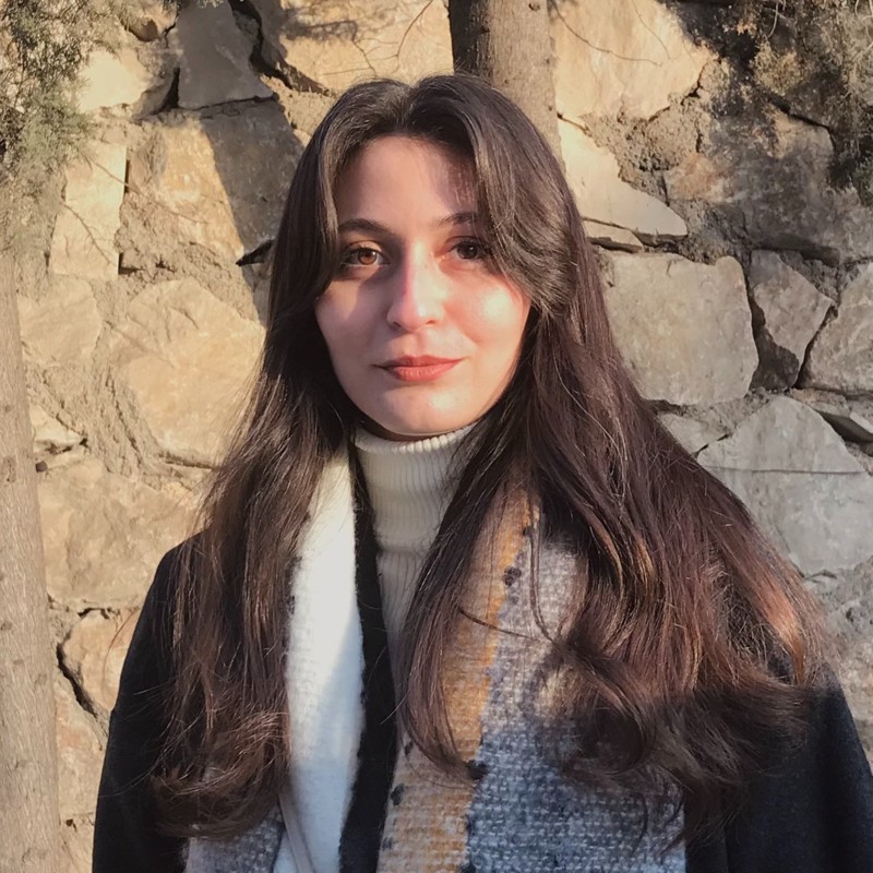 Dr. Damla Zümbül