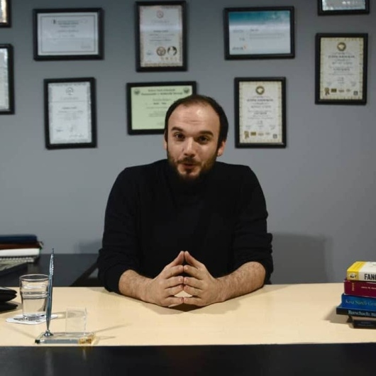 Dr. Serhat Ayşen