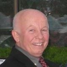 Doç. Dr. Muvaffak Sipahioğlu