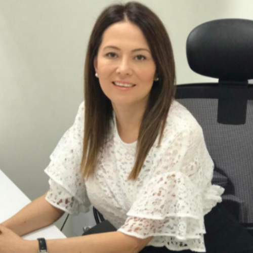 Op. Dr. Selen Sakar Ecemiş