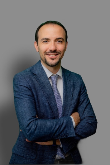 Doç. Dr. Mehmet Çelikbilek