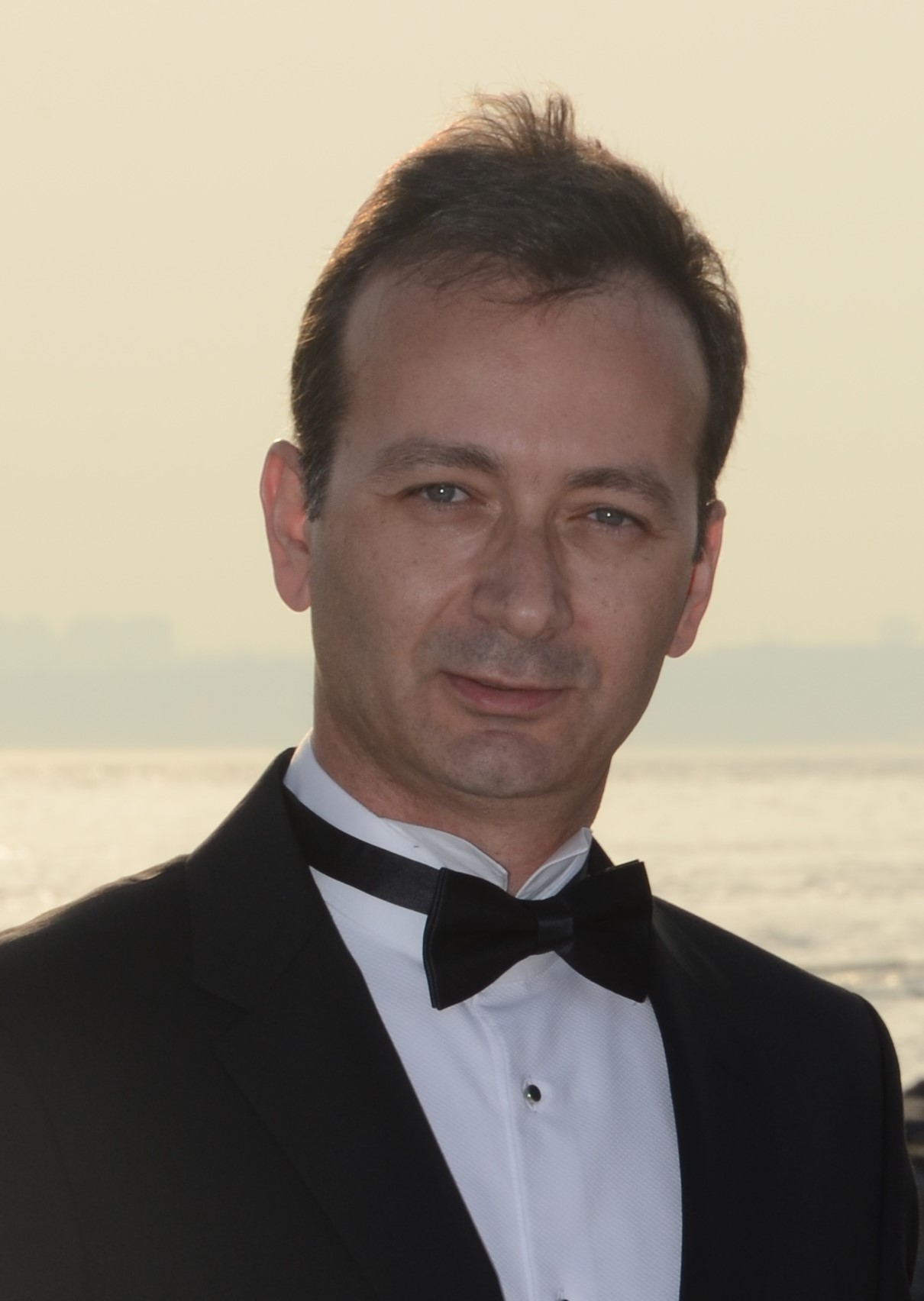 Dr. Ahmet Sönmez